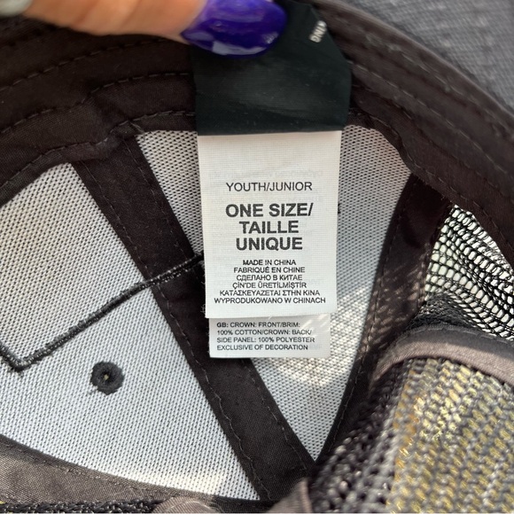 The North Face Grey 3/4 Mesh Youth/Junior Mudder Trucker Baseball Hat - Picture 9 of 9